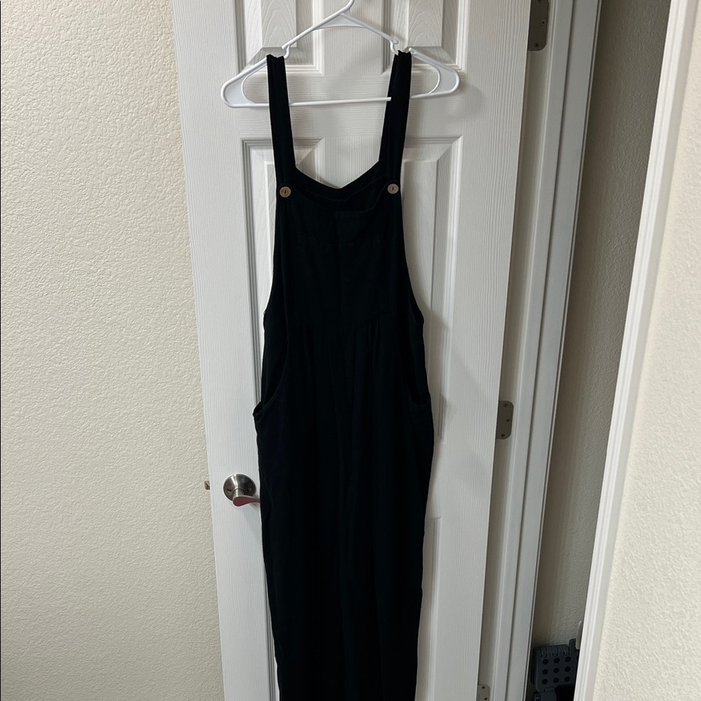 Black Overalls / Jumpsuit